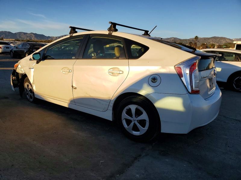 Photo 2 from auction – 2015 TOYOTA PRIUS with VIN JTDKN3DU8F0419506