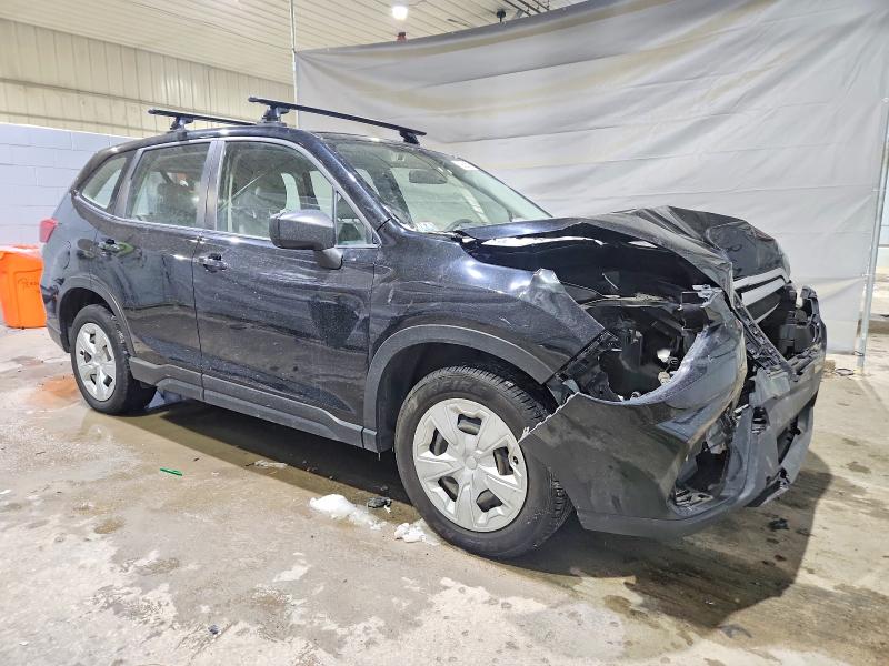 Photo 4 from auction – 2019 SUBARU FORESTER with VIN JF2SKAAC8KH543278