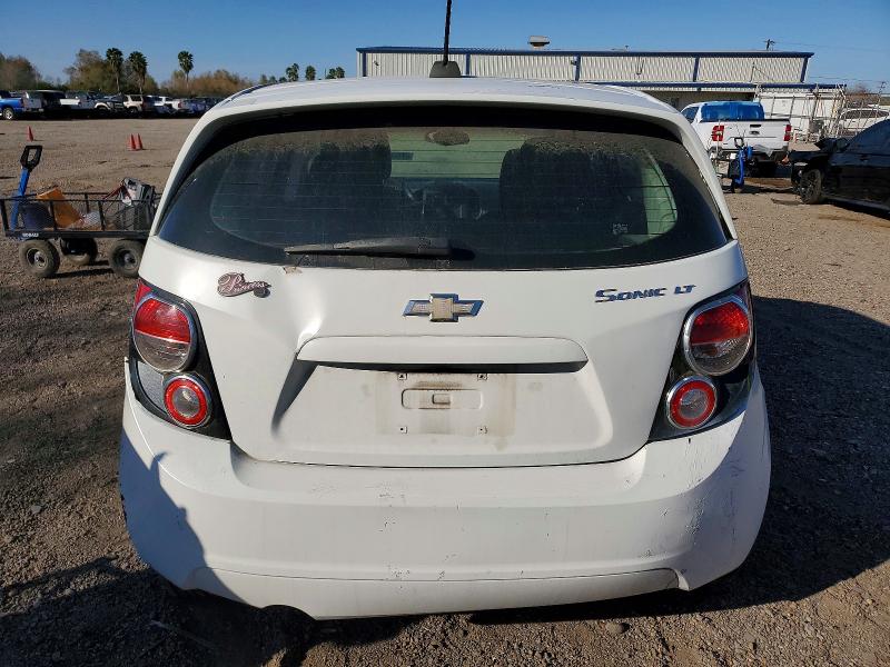 Photo 6 from auction – 2016 CHEVROLET SONIC with VIN 1G1JC6SH6G4119295