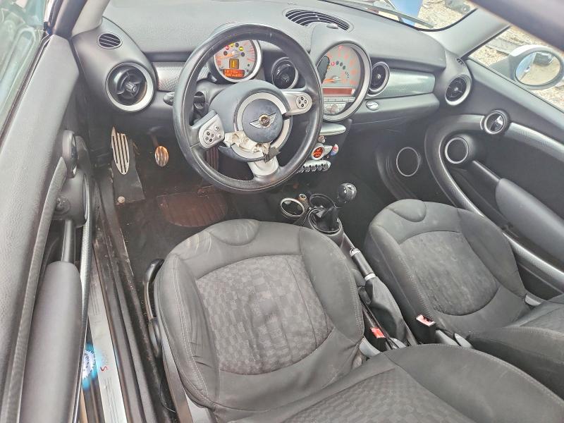 Photo 8 from auction – 2007 MINI COOPER S with VIN WMWMF73577TT82193