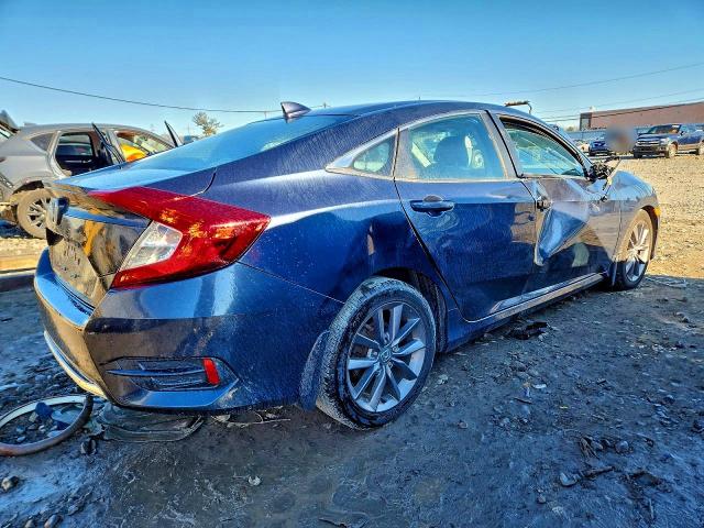 Photo 3 from auction – 2019 HONDA CIVIC with VIN 19XFC1F36KE206281
