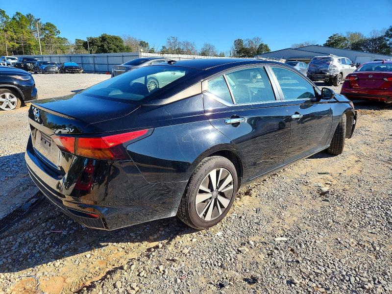 Photo 3 from auction – 2021 NISS ALTIMA with VIN 1N4BL4DV3MN414661