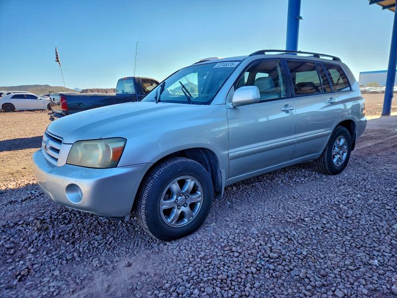 TOYOTA HIGHLANDER 2004 with VIN JTEDP21A840011992 - Photo from auction
