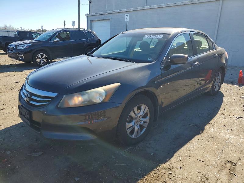 HONDA ACCORD 2011 with VIN 1HGCP2F49BA087975 - Photo from auction
