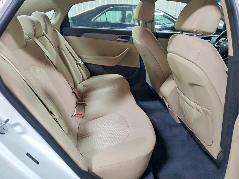 Photo 10 from auction – 2018 HYUNDAI SONATA SE with VIN 5NPE24AF7JH651320