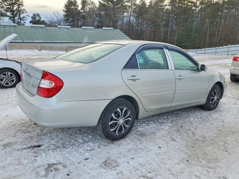 Photo 3 from auction – 2002 TOYOTA CAMRY LE with VIN 4T1BE32K62U090014