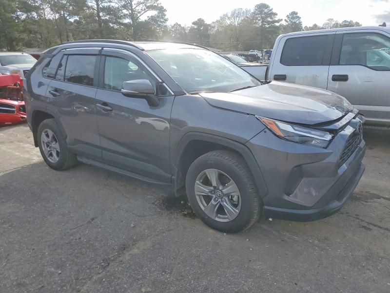 Photo 4 from auction – 2025 TOYOTA RAV4 XLE with VIN 2T3W1RFV9SC338799