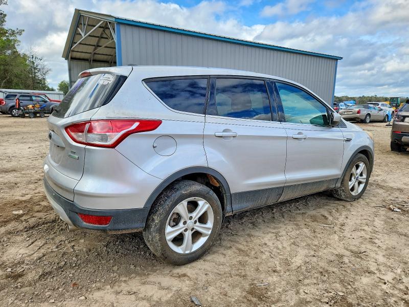 Photo 3 from auction – 2013 FORD ESCAPE SE with VIN 1FMCU0GX3DUC98896
