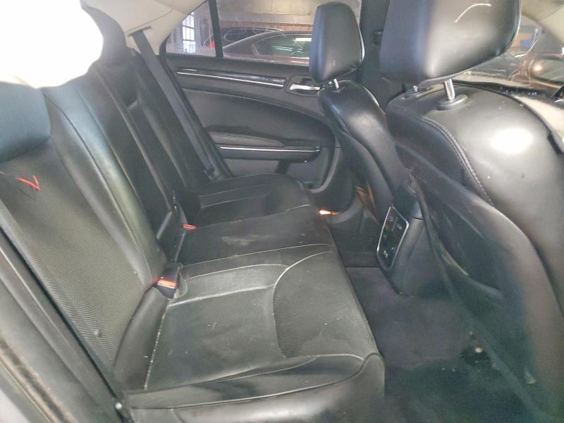 Photo 10 from auction – 2018 CHRYSLER 300 with VIN 2C3CCAKGXJH304362