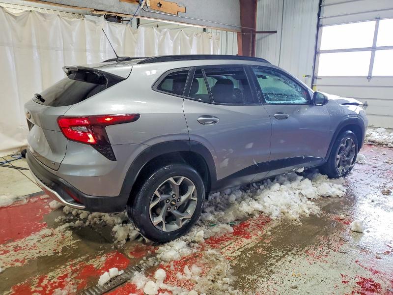Photo 3 from auction – 2024 CHEVROLET TRAX with VIN KL77LHE20RC121358