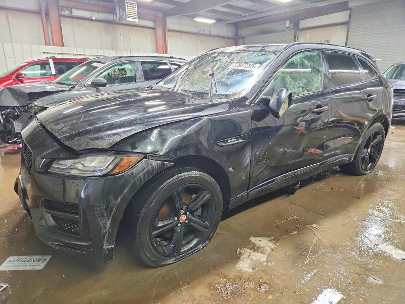 JAGUAR F-PACE R - 2019 with VIN SADCL2GX1KA368725 - Photo from auction
