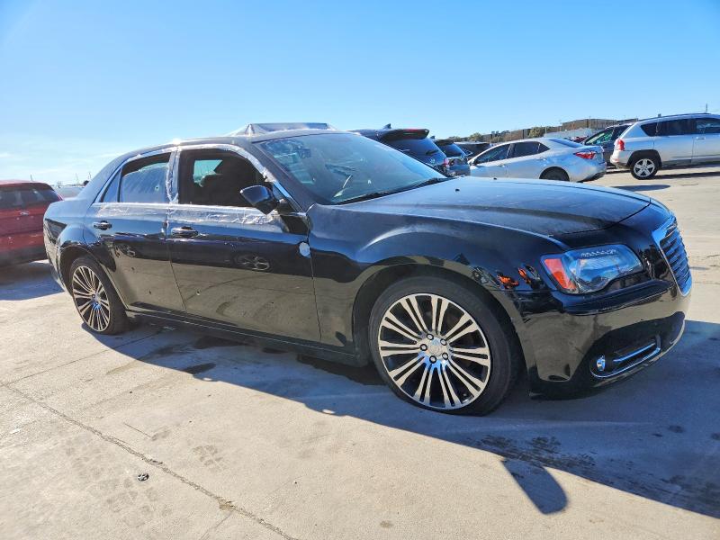 Photo 4 from auction – 2014 CHRYSLER 300 S with VIN 2C3CCABGXEH143114