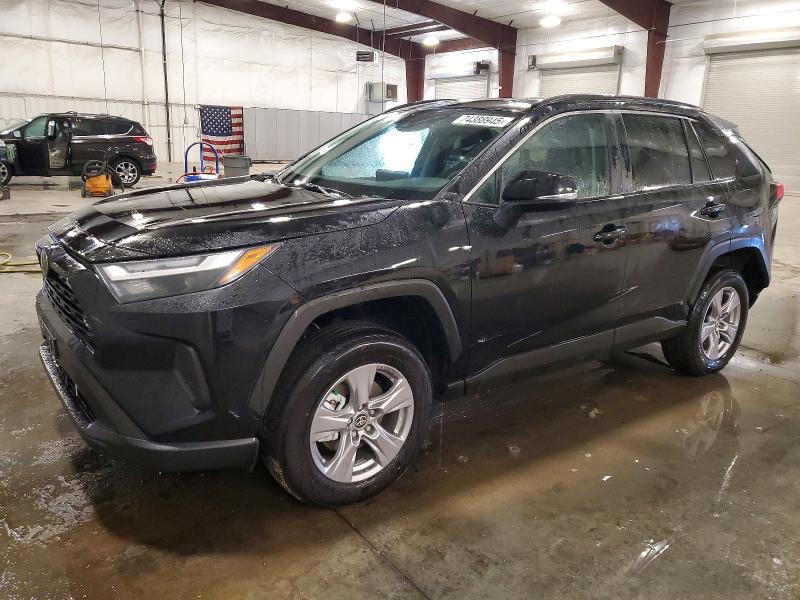 TOYOTA RAV4 XLE 2025 with VIN 2T3P1RFV5SW596546 - Photo from auction