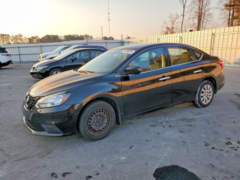 NISSAN SENTRA 2017 with VIN 3N1AB7AP7HY219951 - Photo from auction