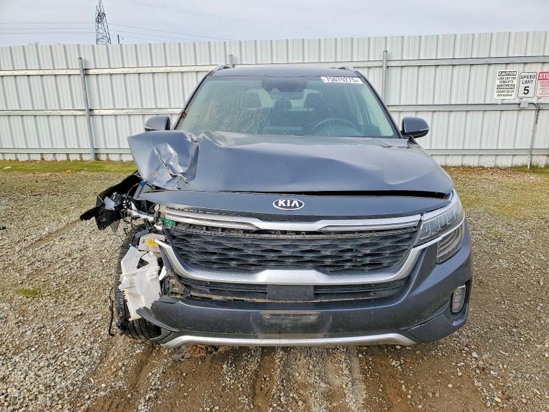 Photo 5 from auction – 2021 KIA SELTOS SX with VIN KNDETCA20M7204244