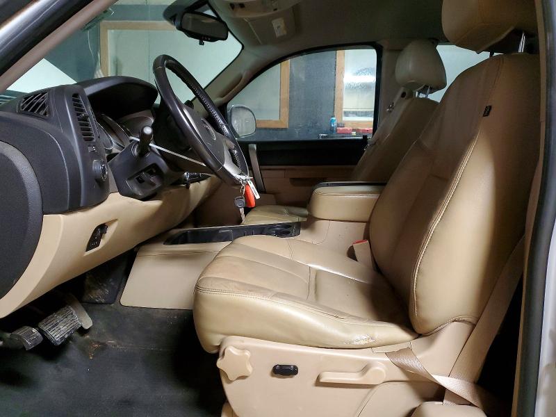 Photo 7 from auction – 2011 GMC SIERRA with VIN 1GTR2VE35BZ459850