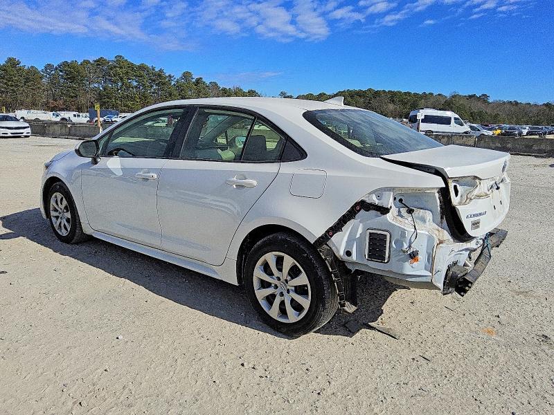 Photo 2 from auction – 2024 TOYOTA COROLLA LE with VIN JTDBCMFE2RJ023376