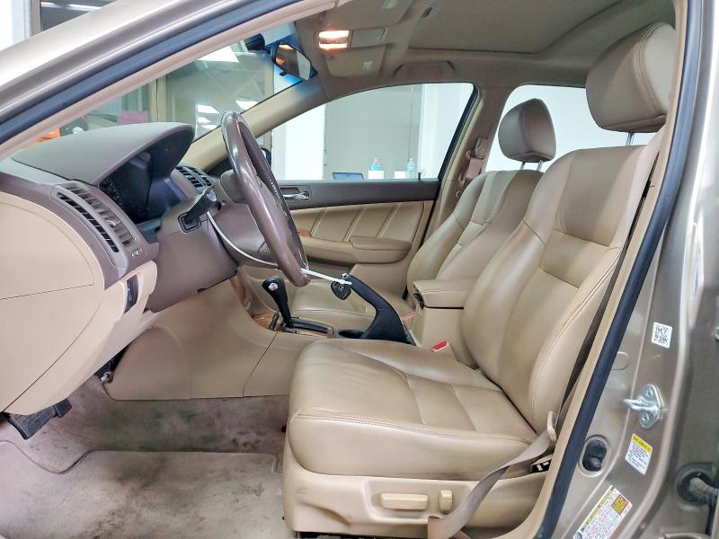 Photo 7 from auction – 2004 HONDA ACCORD EX with VIN JHMCM56824C031796