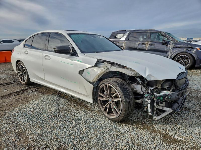 Photo 4 from auction – 2020 BMW M340I with VIN WBA5U7C0XLA232440