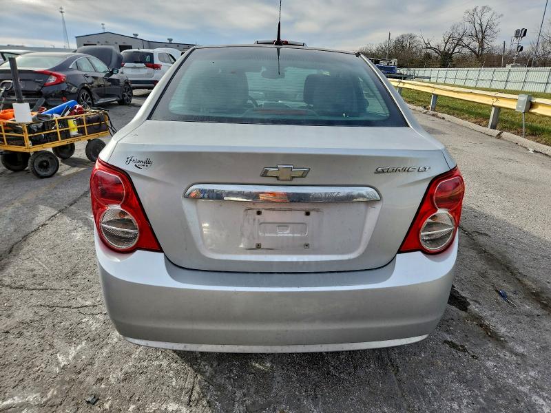 Photo 6 from auction – 2012 CHEVROLET SONIC LT with VIN 1G1JC5SH9C4159309