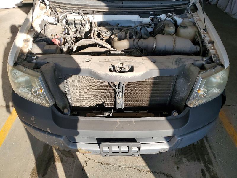 Photo 11 from auction – 2005 FORD F150 with VIN 1FTRF12215NA95995