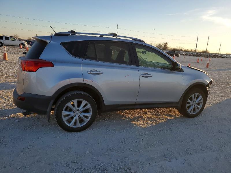 Photo 3 from auction – 2015 TOYOTA RAV4 LIMIT with VIN 2T3YFREV7FW158737