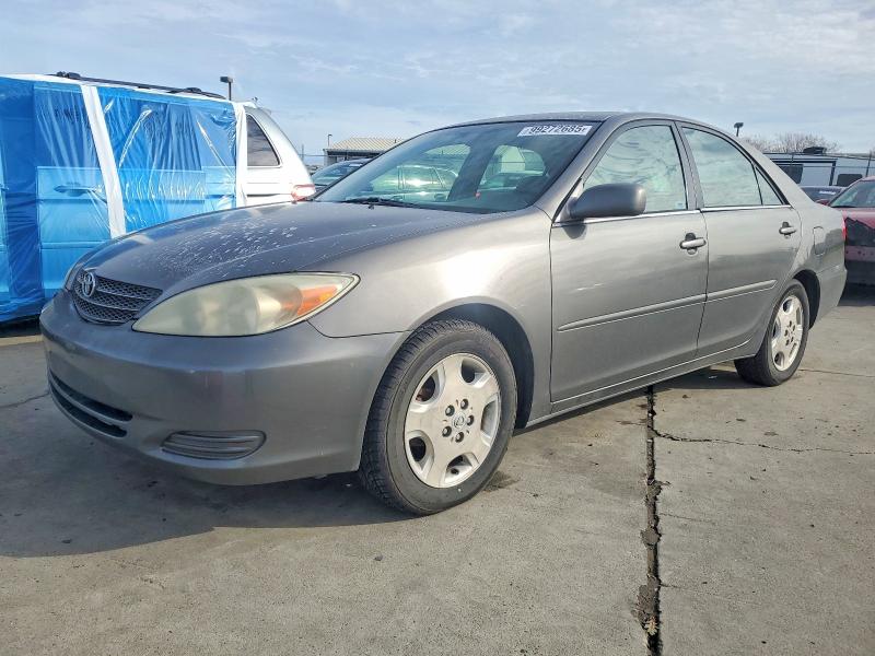 Photo 1 from auction – 2003 TOYOTA CAMRY LE with VIN 4T1BE32K63U667660