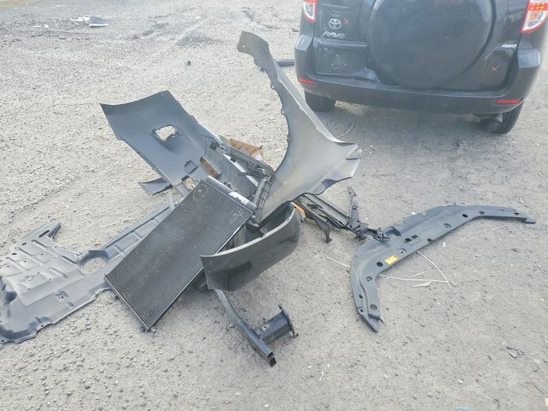 Photo 13 from auction – 2011 TOYOTA RAV4 with VIN 2T3BF4DV1BW083716