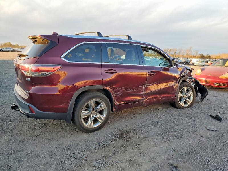 Photo 3 from auction – 2015 TOYOTA HIGHLANDER with VIN 5TDDCRFH5FS010975