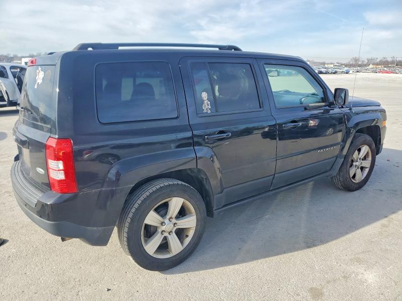 Photo 3 from auction – 2017 JEEP PATRIOT LA with VIN 1C4NJPFB9HD183519