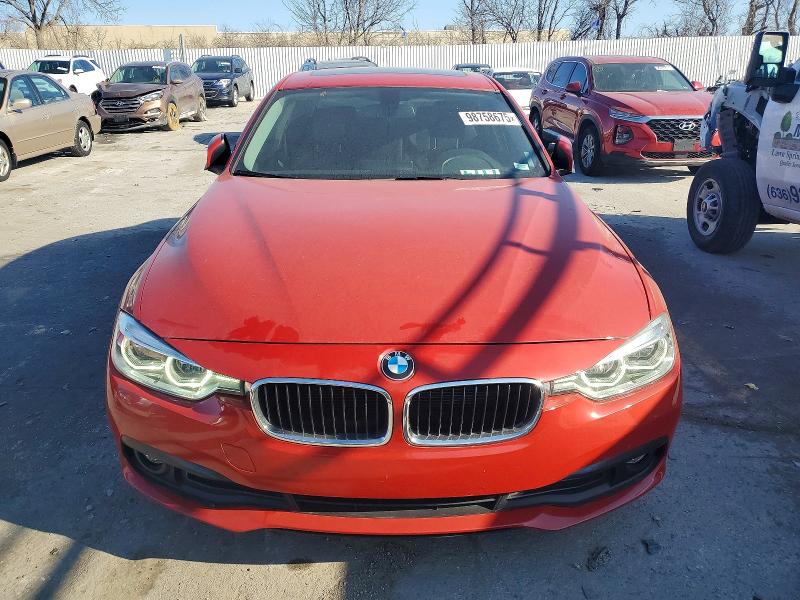 Photo 5 from auction – 2018 BMW 320 XI with VIN WBA8A3C5XJA488231