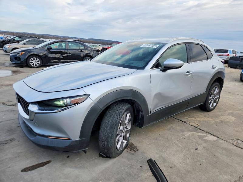 MAZDA CX-30 PREM 2021 with VIN 3MVDMADM5MM216761 - Photo from auction