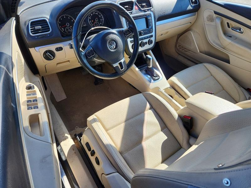Photo 8 from auction – 2015 VOLKSWAGEN EOS KOMFOR with VIN WVWBW8AH0FV001963