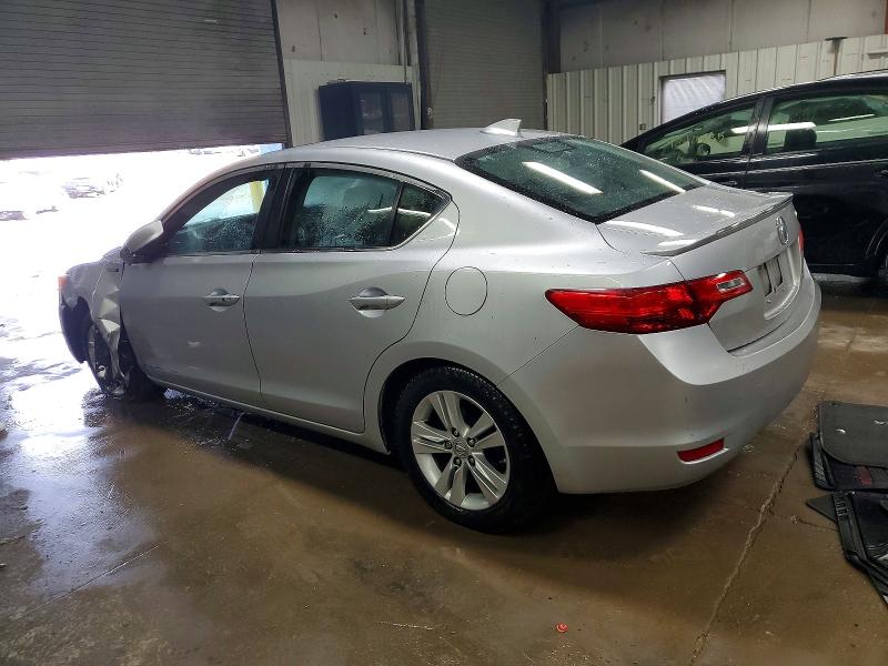 Photo 2 from auction – 2013 ACURA ILX with VIN 19VDE3F73DE300484