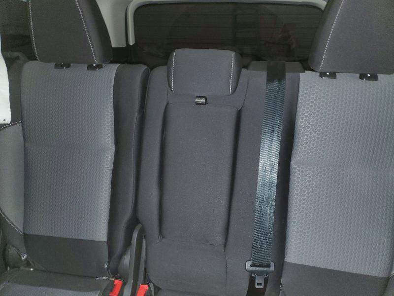 Photo 10 from auction – 2019 FORD ESCAPE with VIN 1FMCU9GD2KUA05951
