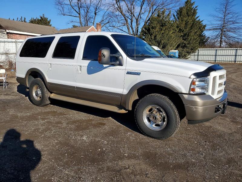 Photo 4 from auction – 2005 FORD EXCURSION with VIN 1FMSU45PX5EB69541