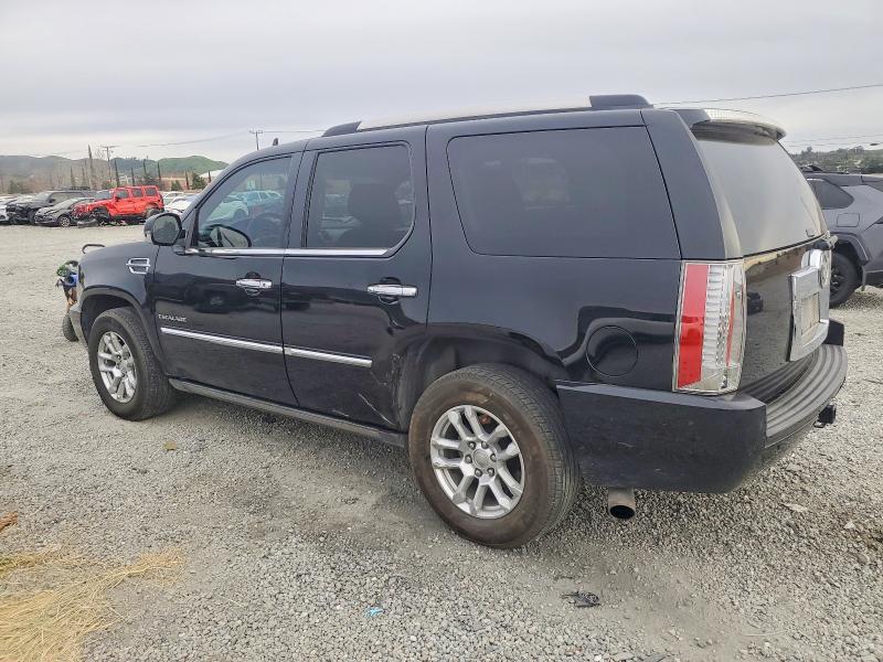 Photo 2 from auction – 2011 CADILLAC ESCALADE P with VIN 1GYS4CEF8BR128698