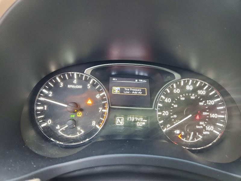 Photo 9 from auction – 2015 NISSAN PATHFINDER with VIN 5N1AR2MN0FC645844