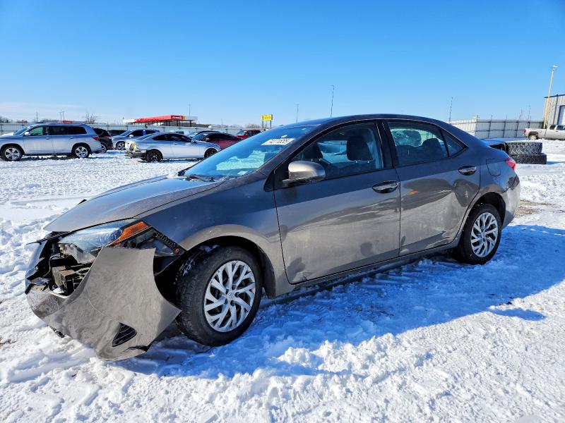 TOYOTA COROLLA L 2018 مع رقم تعريف المركبة 5YFBURHE7JP771967 - صورة من المزاد