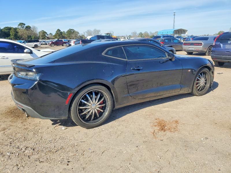 Photo 3 from auction – 2017 CHEVROLET CAMARO with VIN 1G1FD1RSXH0108476