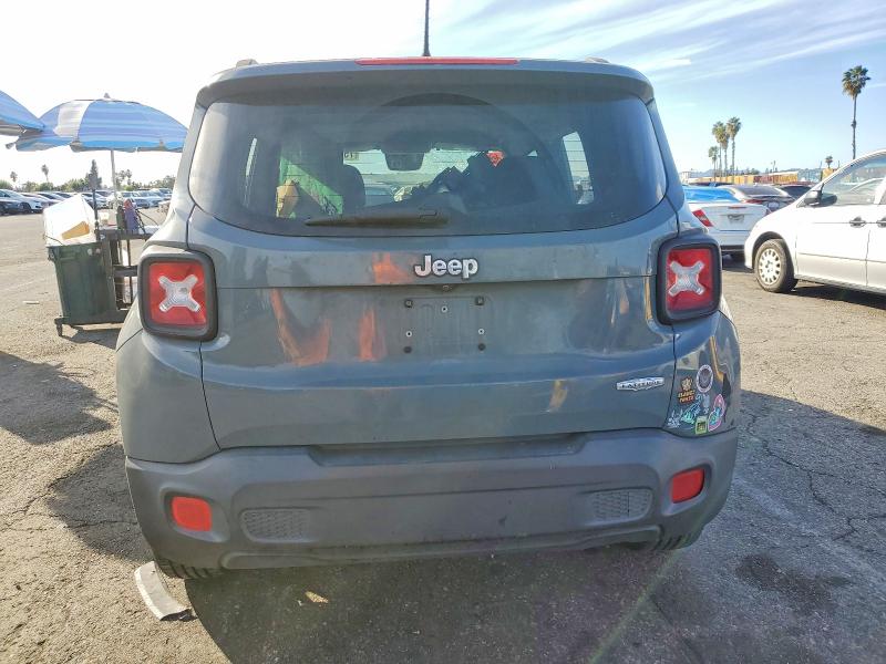 Photo 6 from auction – 2017 JEEP RENEGADE with VIN ZACCJABB9HPE57331