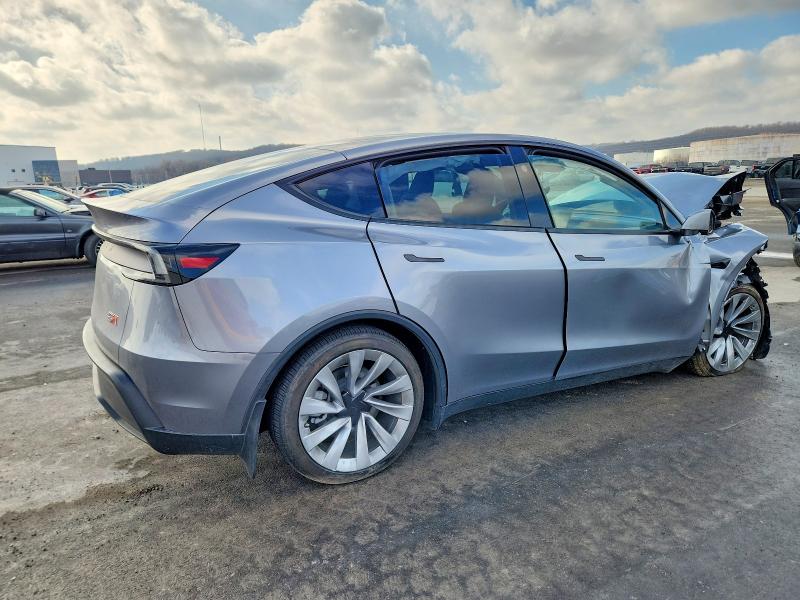 Photo 3 from auction – 2026 TESLA MODEL Y with VIN 7SAYGDEE5TF327027