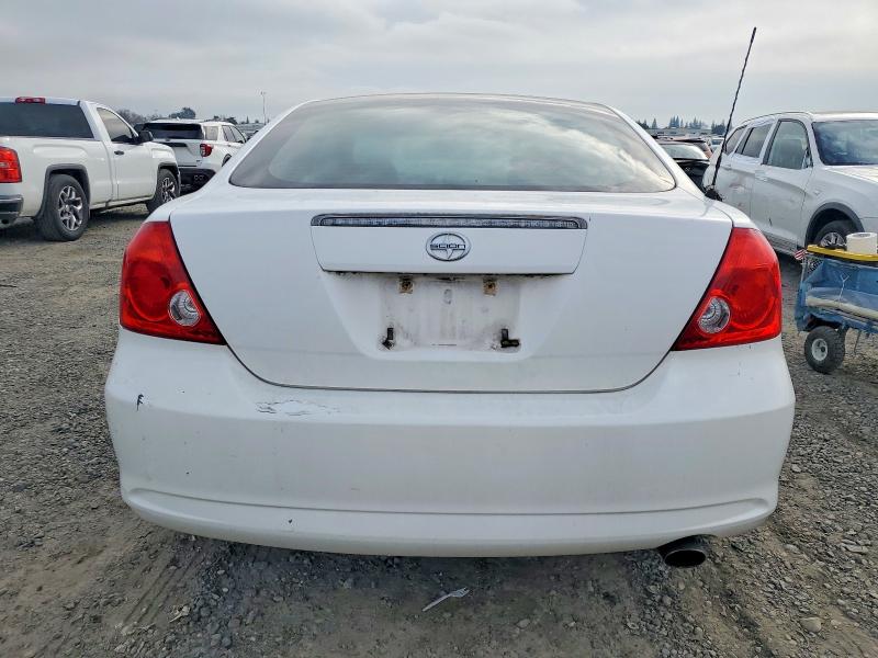 Photo 6 from auction – 2005 TOYOTA SCION TC with VIN JTKDE167650009475