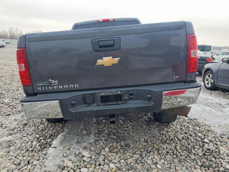 Photo 6 from auction – 2010 CHEVROLET SILVERADO with VIN 1GCSKSE30AZ101280