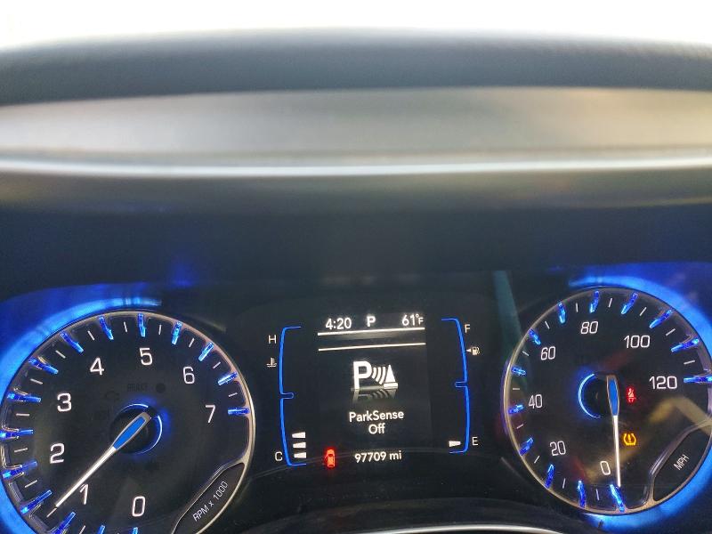 Photo 9 from auction – 2019 CHRYSLER PACIFICA with VIN 2C4RC1FG7KR720915