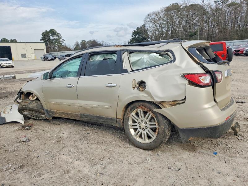 Photo 2 from auction – 2014 CHEVROLET TRAVERSE L with VIN 1GNKRGKD7EJ305821
