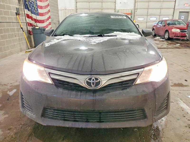 Photo 5 from auction – 2014 TOYOTA CAMRY with VIN 4T4BF1FK2ER393717