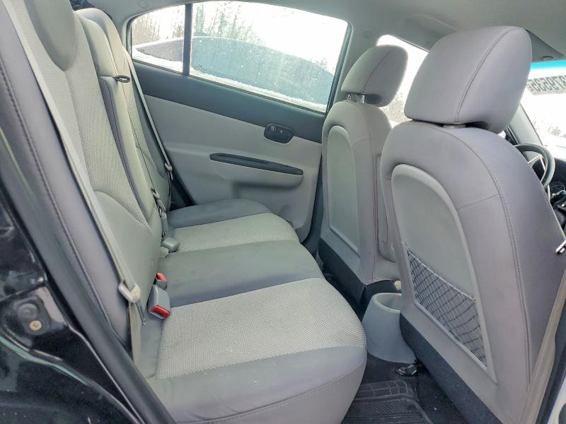Photo 10 from auction – 2011 HYUNDAI ACCENT GLS with VIN KMHCN4BC8BU575984