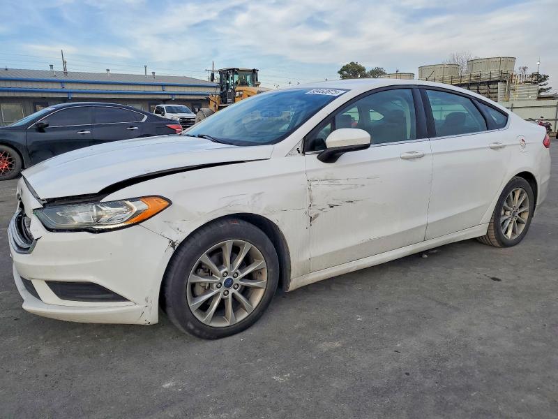 FORD FUSION SE 2017 with VIN 3FA6P0H70HR181044 - Photo from auction