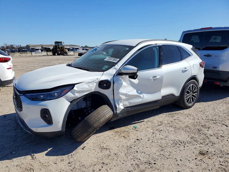 FORD ESCAPE 2025 with VIN 1FMCU0E15SUB15168 - Photo from auction